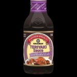 bottiglia con salsa Teriyaki kikkoman al gusto di aglio arrostito da 250 ml.