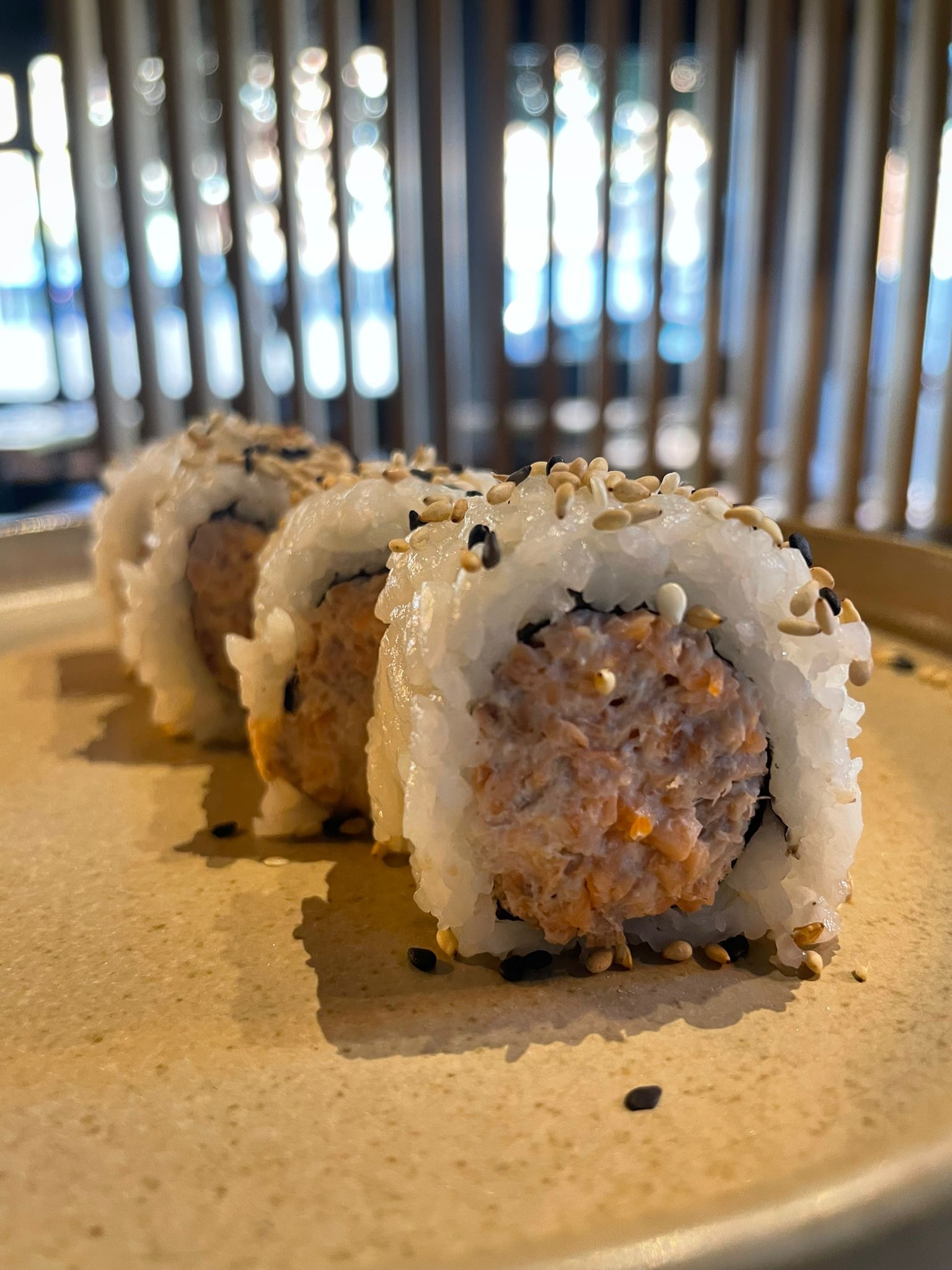 Philadelphia maki salmone cotto e sesamo