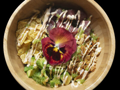 bowl piccante con riso venere