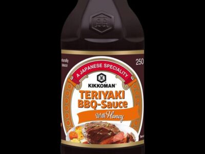bottiglia con salsa Teriyaki kikkoman al gusto miele da 250 ml.