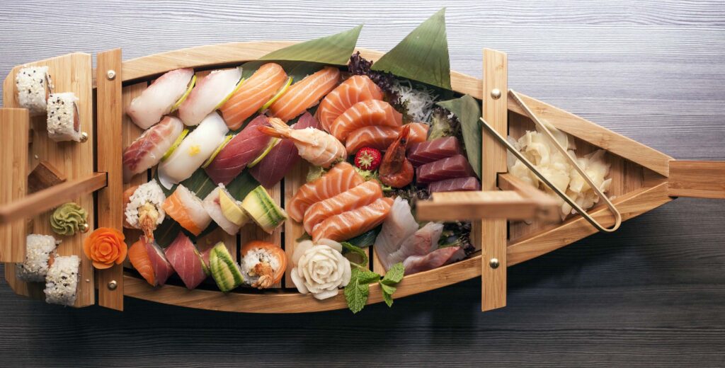 barca sushi e sashimi