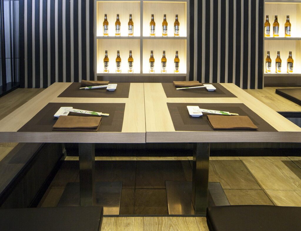 tatami giapponese nel ristorante sushi e noodles